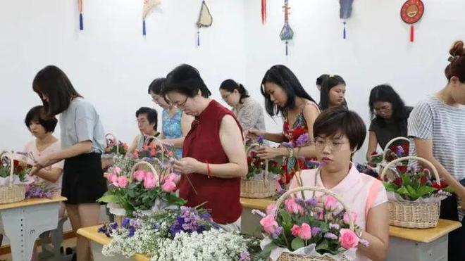 仰光中国文化中心“暑期中式生活花艺培训班”圆满收官啦！(图2)