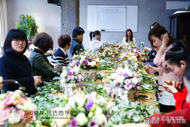 花艺培训学校哪个好？从一场花艺沙龙走进鲜花行业(图3)
