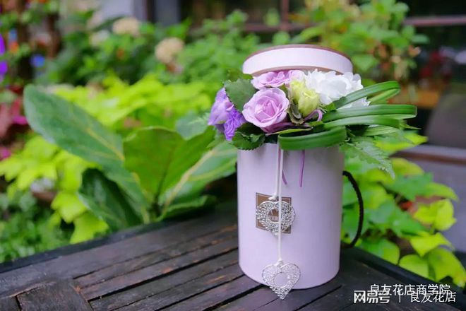 花艺培训学校哪个好？从一场花艺沙龙走进鲜花行业(图5)
