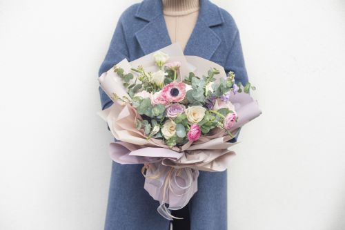 成都秋拾花艺插花教程培训：最新花束包装核心技法教学(图4)