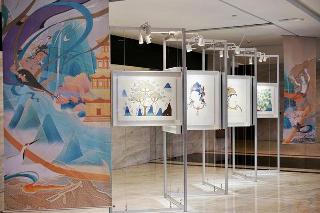 94岁“敦煌少女”的手绘有多美?常沙娜版画作品展在成都开展(图3) 94岁“敦煌少女”的手绘有多美?常沙娜版画作品展在成都开展(图3)