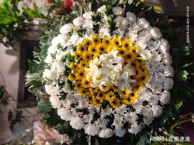 葬礼花束的送礼指南：何时送、送什么等问题解答(图1)