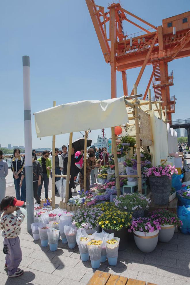 赏春意做手作玩游戏赢好礼……魔都花漾市集逛出花样(图9)