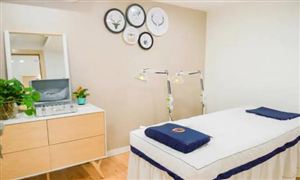 礼品行业市场深度分析2024:节日经济带动鲜花、蛋糕等礼物品类销售火爆(图6) 礼品行业市场深度分析2024:节日经济带动鲜花、蛋糕等礼物品类销售火爆(图6)